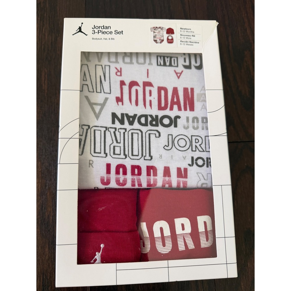 Jordan 3-Piece Set Baby Bodysuit Hat Bib Red White Black NJ0587-001 6-12M NIB